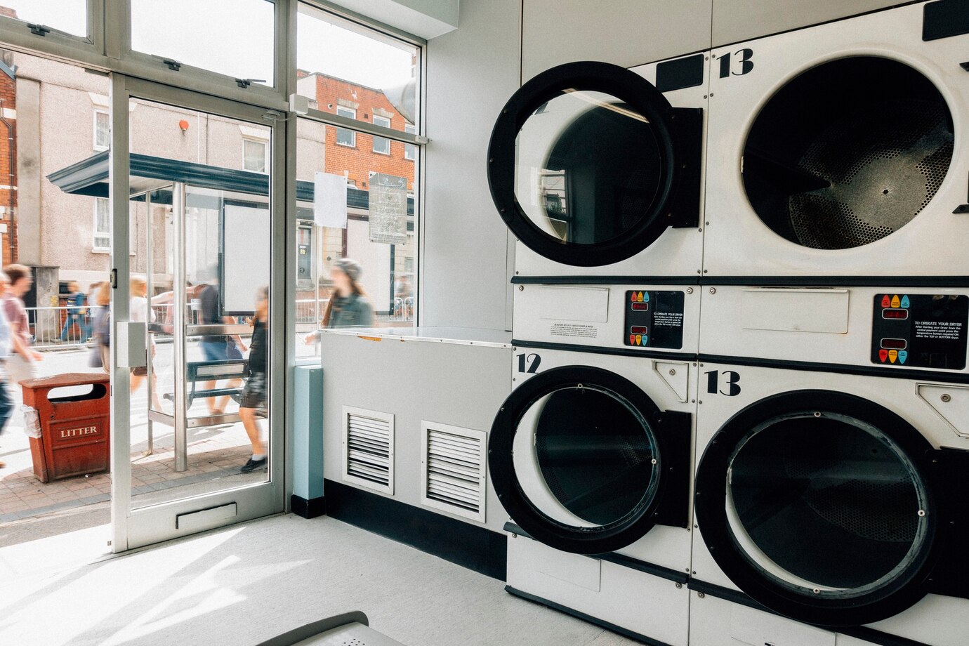 washing-machines-laundromat_53876-143003